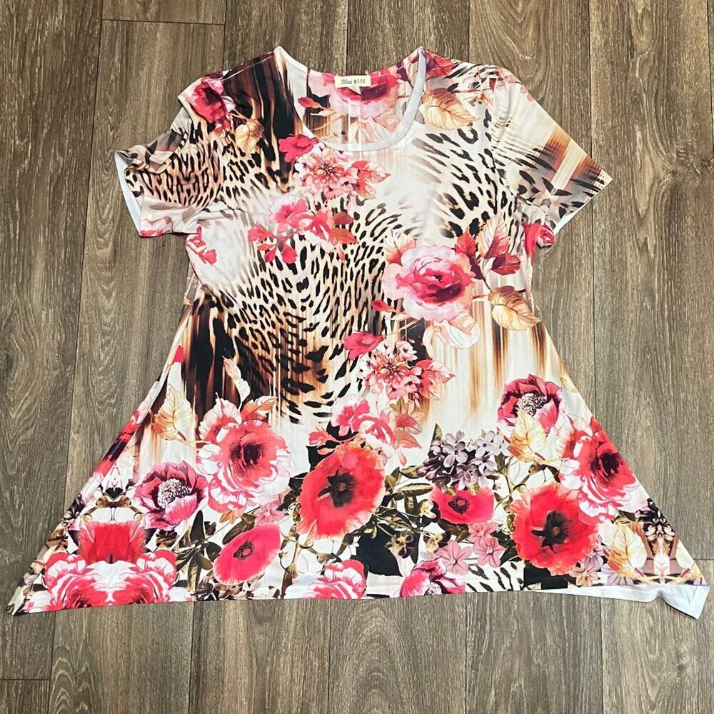 Blue Mood (M) Floral Leapoard Print casual rayon Top - Picture 9 of 10